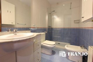 Casa adosada en venta en Creu de Barberà en Sabadell