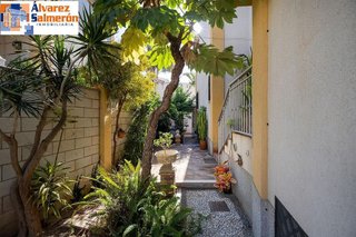 Casa adosada en venta en Motril pueblo en Motril