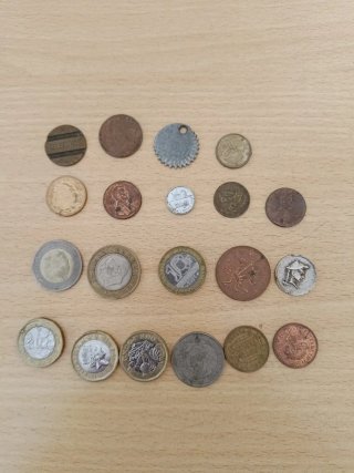 Lote de monedas variadas