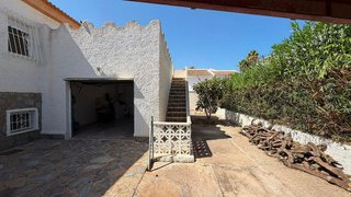 Chalet en venta en La Siesta - El Salado - Torreta en Torrevieja