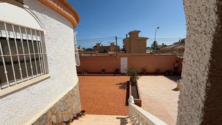 Chalet en venta en La Siesta - El Salado - Torreta en Torrevieja