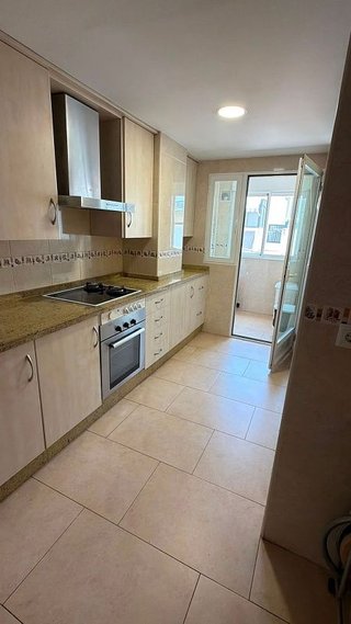 Ático en alquiler en Ciudad de Asís en Alicante