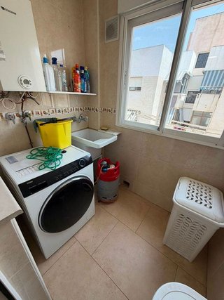 Ático en alquiler en Ciudad de Asís en Alicante
