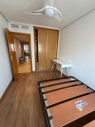 Ático en alquiler en Ciudad de Asís en Alicante