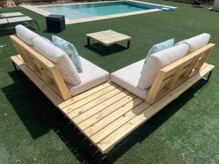 Conjunto 2 sofás y mesa exterior madera
