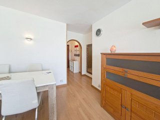 Piso en venta en Playa Bajadilla-Puertos en Marbella