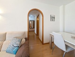 Piso en venta en Playa Bajadilla-Puertos en Marbella