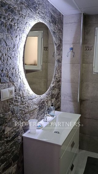 Piso en venta en La Goleta - San Felipe Neri en Málaga