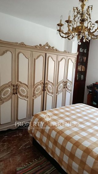 Piso en venta en La Goleta - San Felipe Neri en Málaga