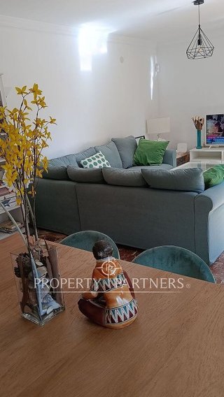 Piso en venta en La Goleta - San Felipe Neri en Málaga