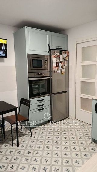 Piso en venta en La Goleta - San Felipe Neri en Málaga