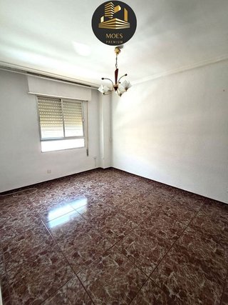 Piso en venta en Linarejos en Linares