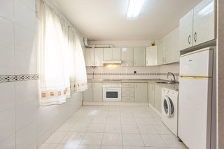 Piso en venta en El Real en Melilla