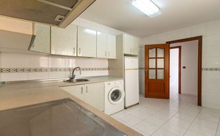 Piso en venta en El Real en Melilla