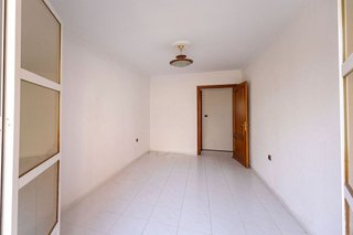 Piso en venta en El Real en Melilla