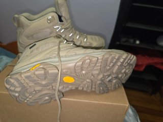 Botas Merrell Moab 3 Mid Gore-Tex Beige