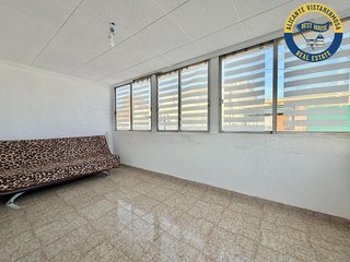 Ático en venta en Carolinas Altas en Alicante