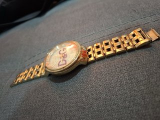 Reloj Dolce & Gabbana Dorado con Cristales