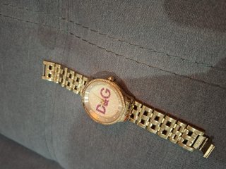 Reloj Dolce & Gabbana Dorado con Cristales