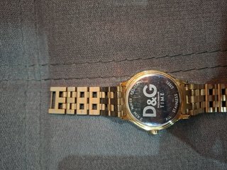 Reloj Dolce & Gabbana Dorado con Cristales