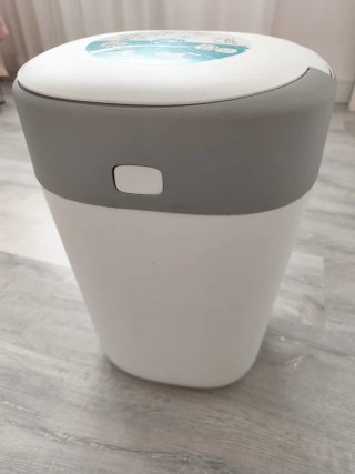 Contenedor de pañales Tommee Tippee