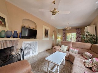 Chalet en venta en Palomares del Río