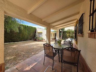 Chalet en venta en Palomares del Río