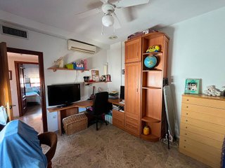 Casa adosada en venta en Centro Ciudad en Linares