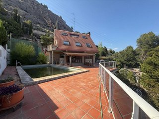 Chalet en venta en Barri Eixample en Alcoy/Alcoi