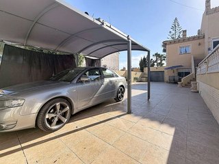 Chalet en venta en La Siesta - El Salado - Torreta en Torrevieja