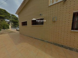 Chalet en venta en Eixample Residencial en Roda de Barà
