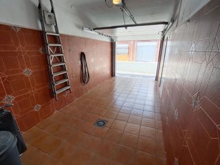 Casa adosada en venta en Mengíbar