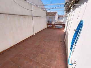 Casa adosada en venta en Mengíbar