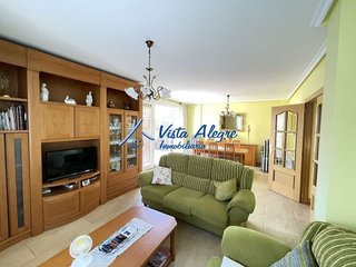 Casa adosada en venta en Haro