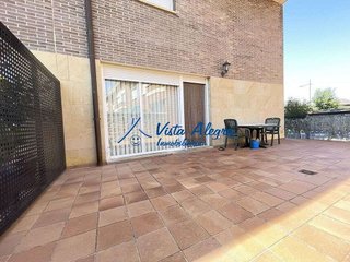 Casa adosada en venta en Haro
