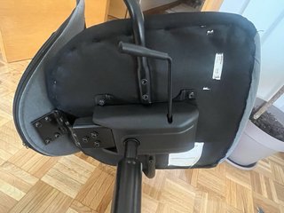 Silla de escritorio Flintan con reposabrazos