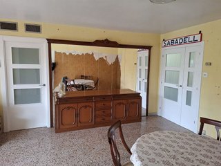 Piso en venta en Centre en Rubí