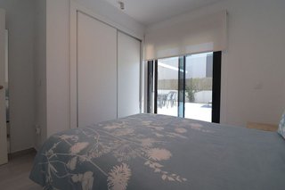 Chalet en venta en Algorfa