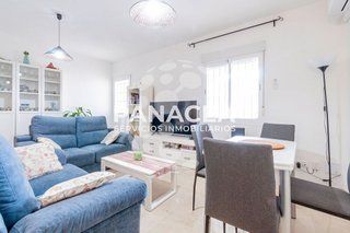 Casa adosada en venta en Albuñol