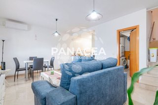 Casa adosada en venta en Albuñol
