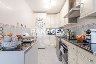 Casa adosada en venta en Albuñol
