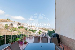 Casa adosada en venta en Albuñol