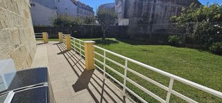 Chalet en venta en Grove (O)