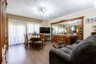 Chalet en venta en Ca n'Oriach en Sabadell
