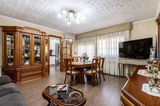 Chalet en venta en Ca n'Oriach en Sabadell