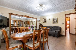 Chalet en venta en Ca n'Oriach en Sabadell
