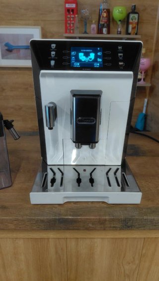 Cafetera DeLonghi Primadonna Class