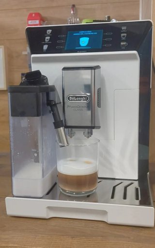 Cafetera DeLonghi Primadonna Class