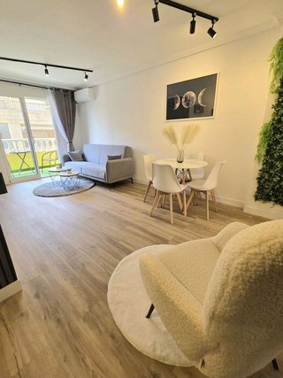 Piso en venta en Playa del Cura en Torrevieja