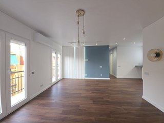 Piso en venta en Aiora en Valencia